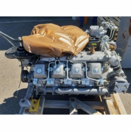 Вид сбоку на ДВС КАМАЗ 74039.10-400