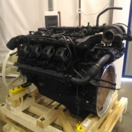 ДВС КАМАЗ 740.735-400 вид спереди